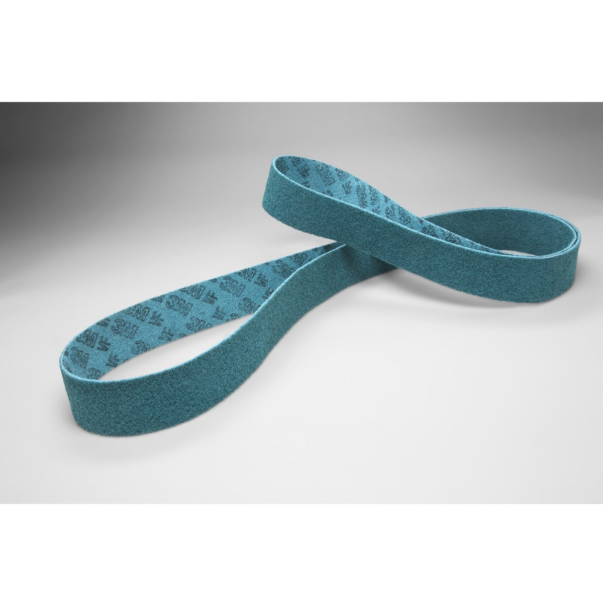3M™ 3 1/2" X 15 1/2" Very Fine Grade Aluminum Oxide Scotch-Brite™ Blue Belt