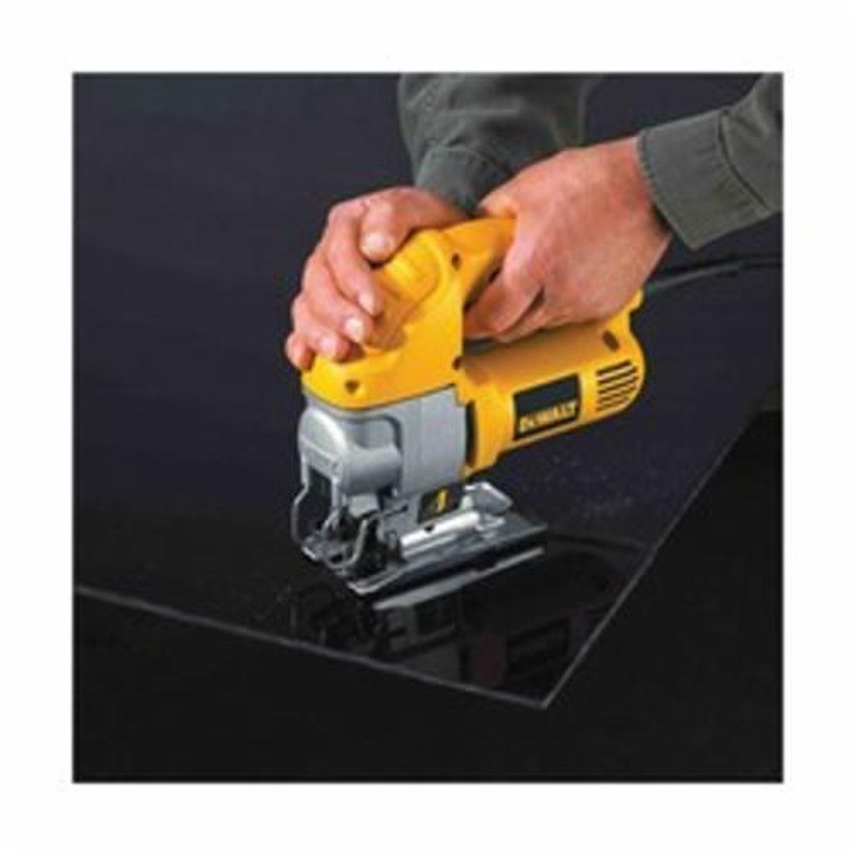 DeWALT DW317K VS Compact Jig Saw Kit, 4-Position Orbital Action, 5.5 AMP