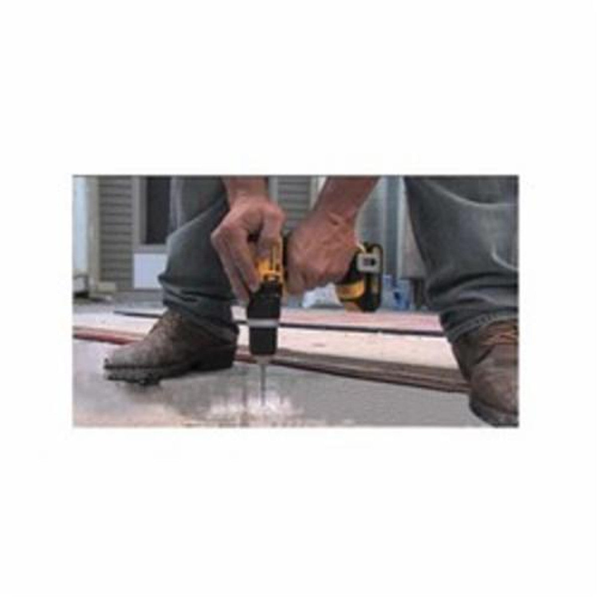 DeWALT DCD785C2  20V MAX Compact 1/2" Hammer Drill/Driver Kit W/ (2) 1.5 Ah Batteries