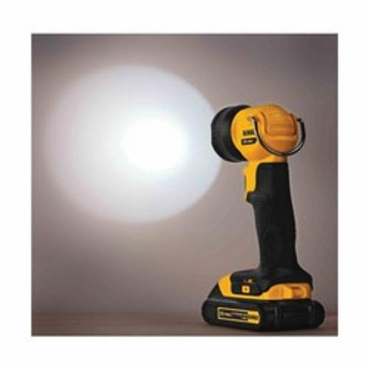 DeWALT DCL040  20V MAX LED Worklight