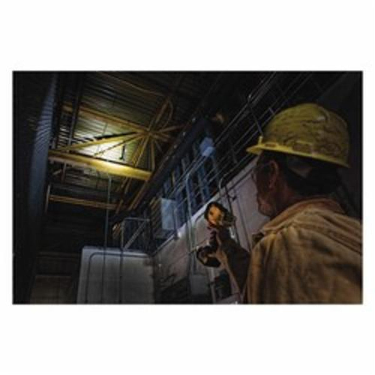DeWALT DCL043  20V MAX Jobsite LED Spotlight