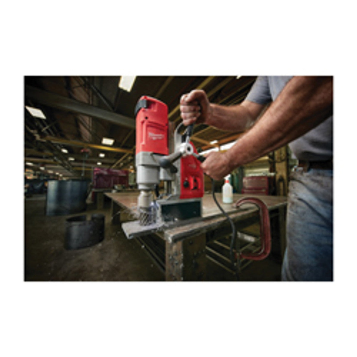 Milwaukee 4272-21  1-5/8" Compact  Electro-Magnetic Drill Kit, 2.3HP, 13 AMP