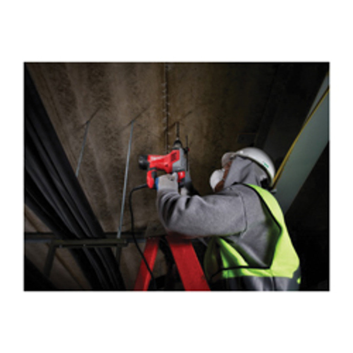 Milwaukee 5268-21  1-1/8" SDS-Plus Rotary Hammer Kit