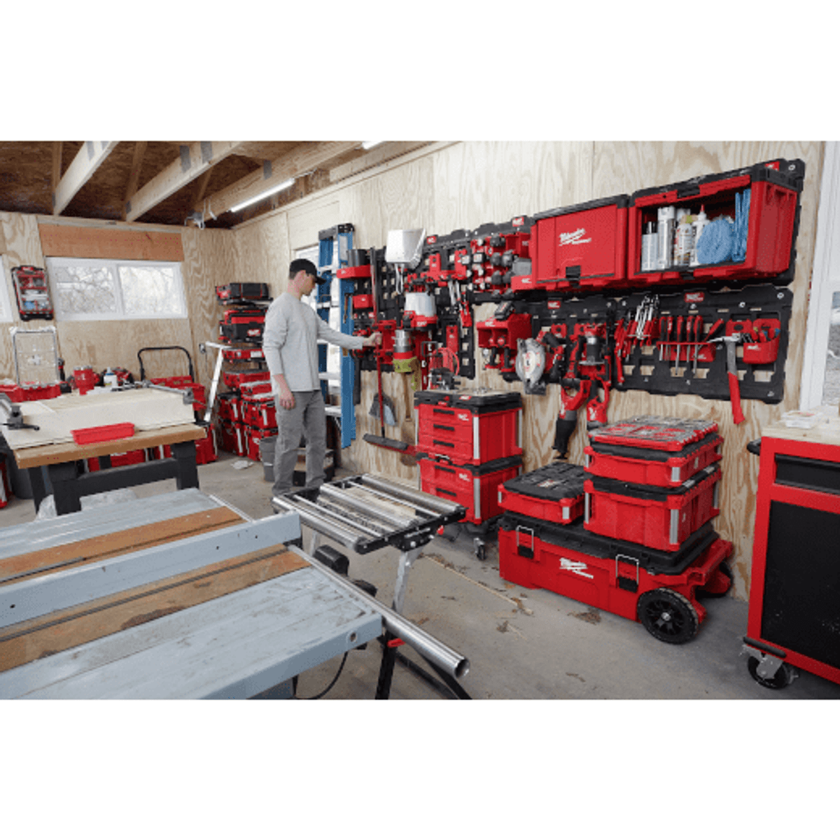 Milwaukee 48-22-8487 PACKOUT™ Large Wall Plate